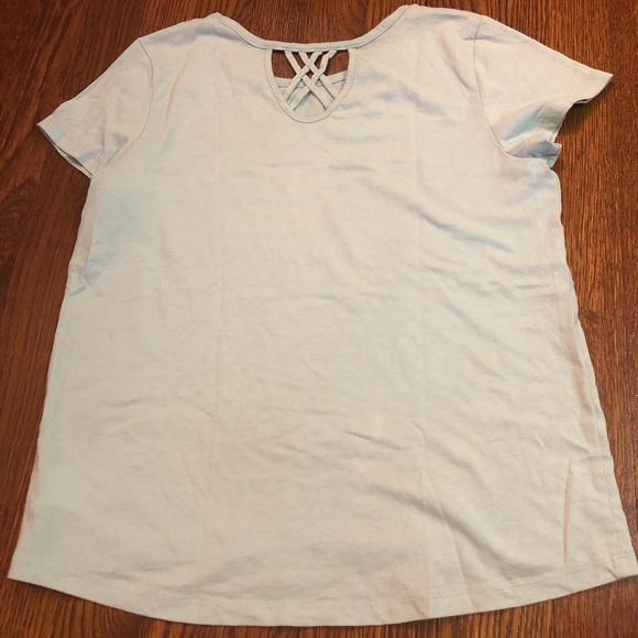 Old navy softest tee (cross on back - Picture 3 of 4
